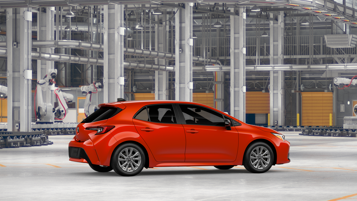 2027 Toyota Corolla Hatchback SE