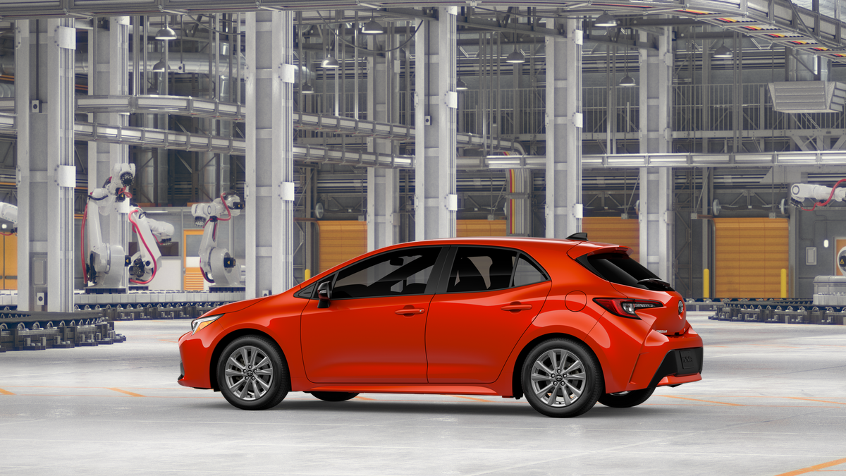 2027 Toyota Corolla Hatchback SE