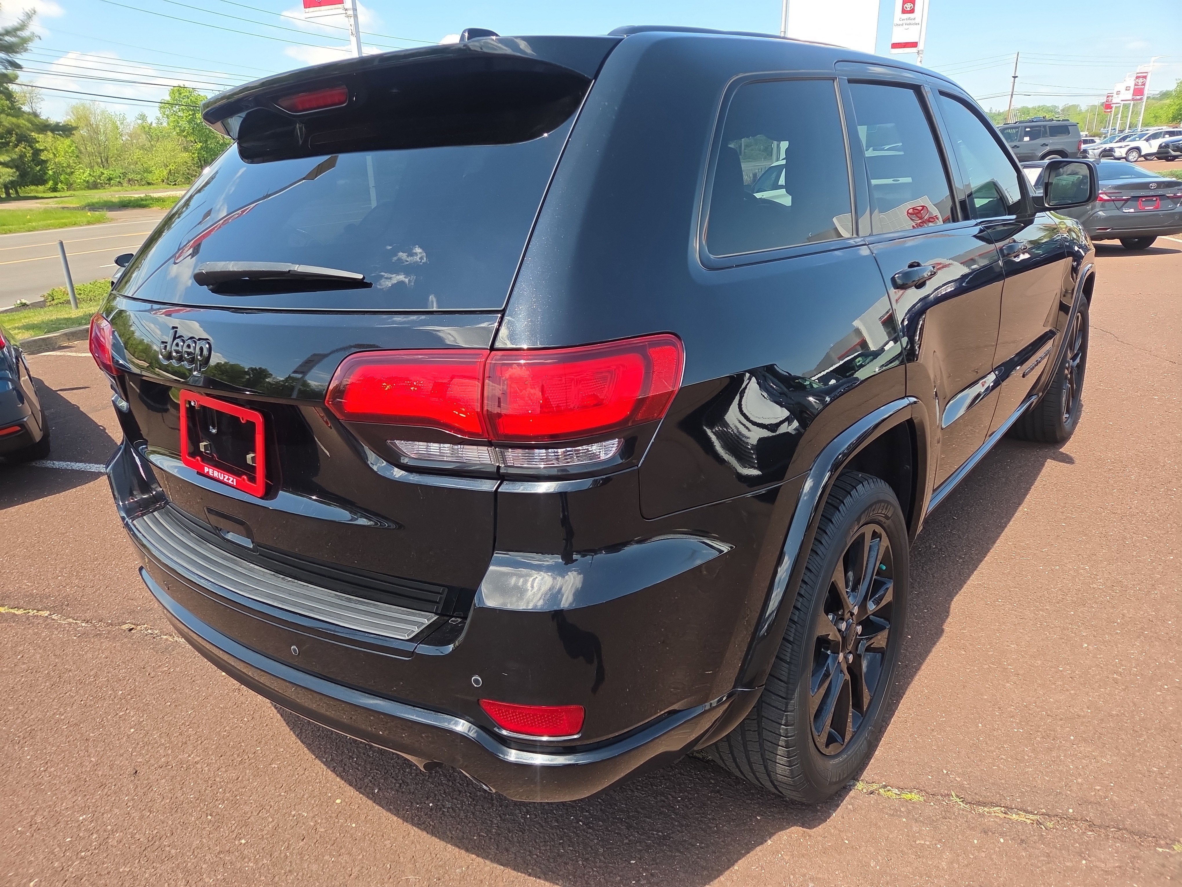 2017 Jeep Grand Cherokee Altitude