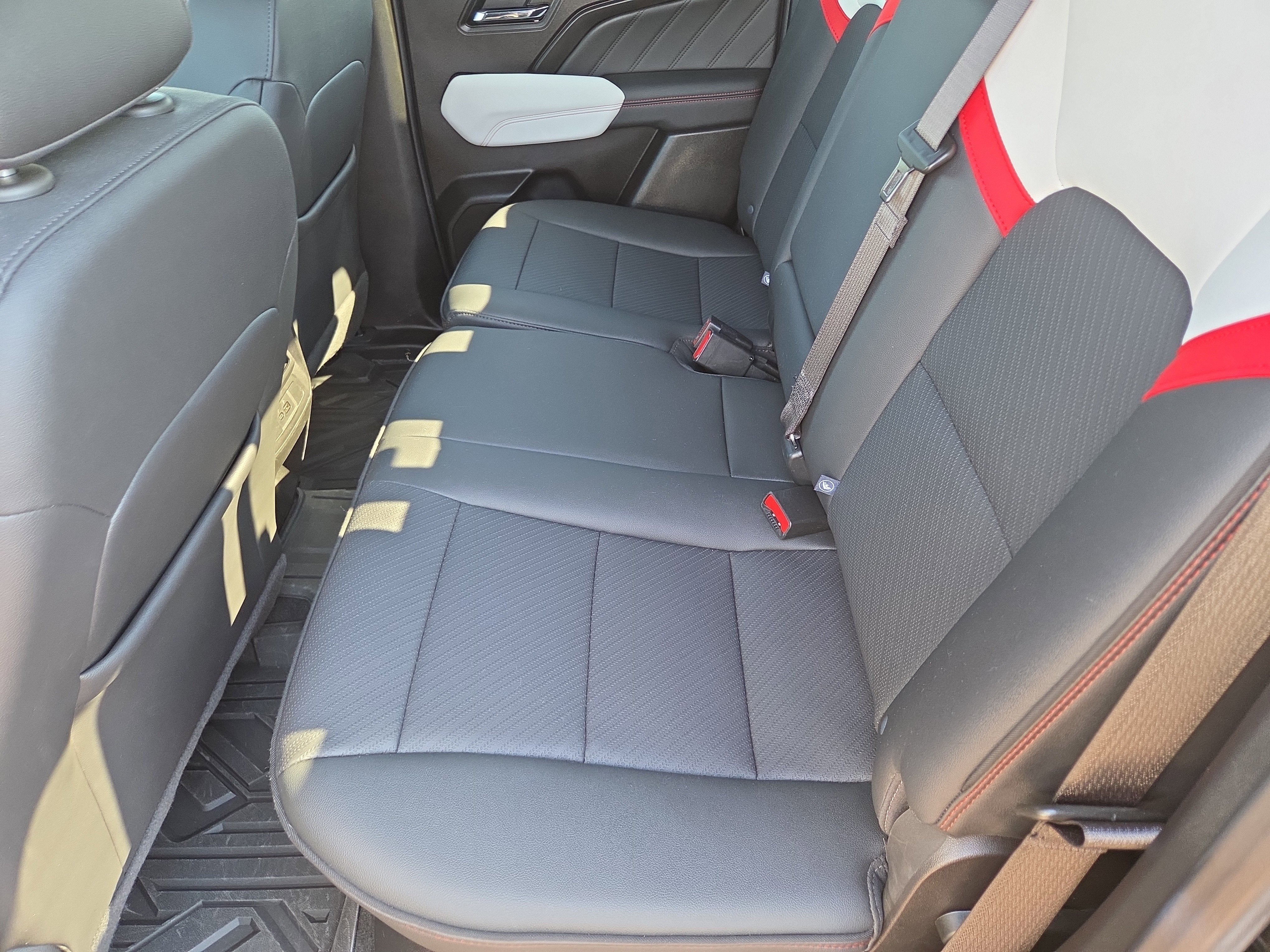 2024 GMC Canyon 4WD AT4X