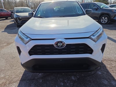 2025 Toyota RAV4 LE