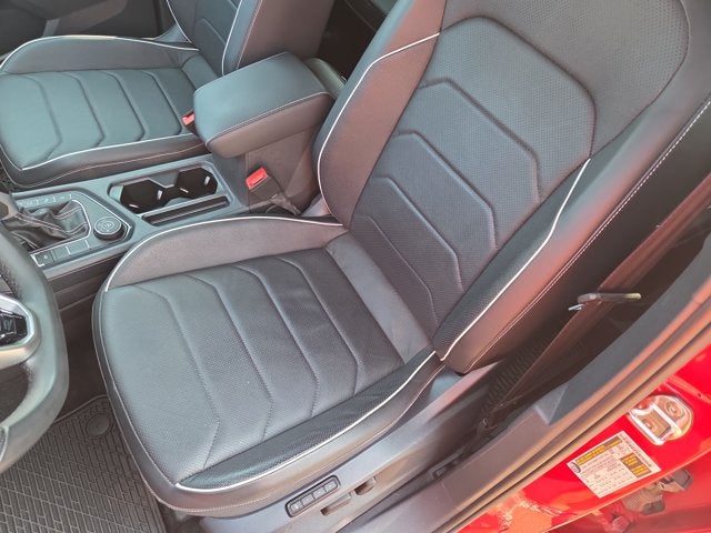 2024 Volkswagen Tiguan SEL R-Line
