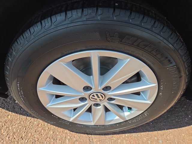 2016 Volkswagen Golf SportWagen TSI S