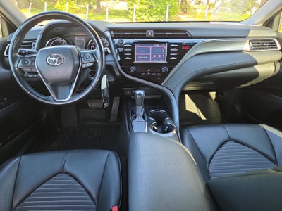2019 Toyota Camry SE