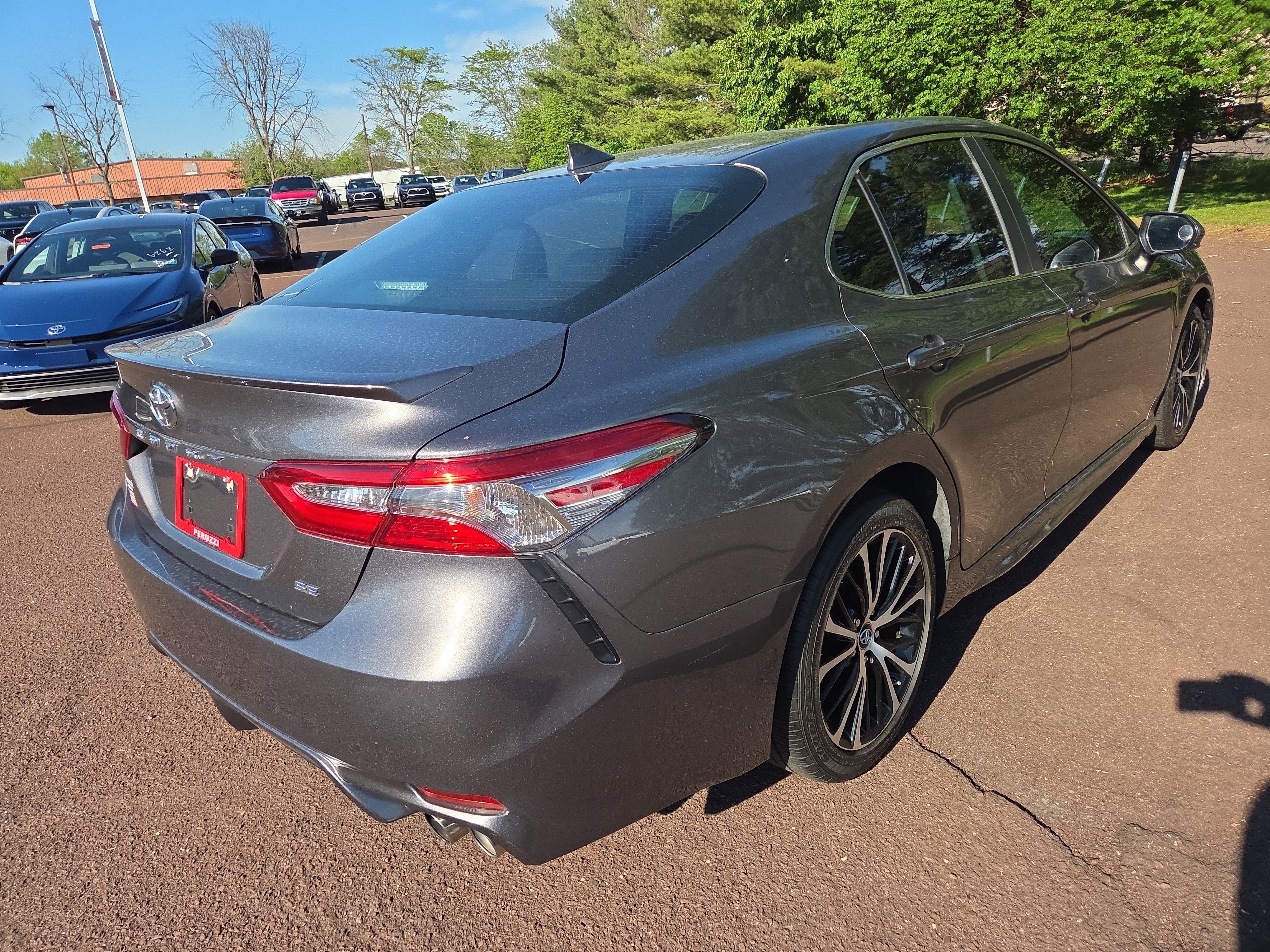 2019 Toyota Camry SE