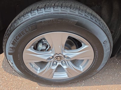 2023 Toyota RAV4 Hybrid LE