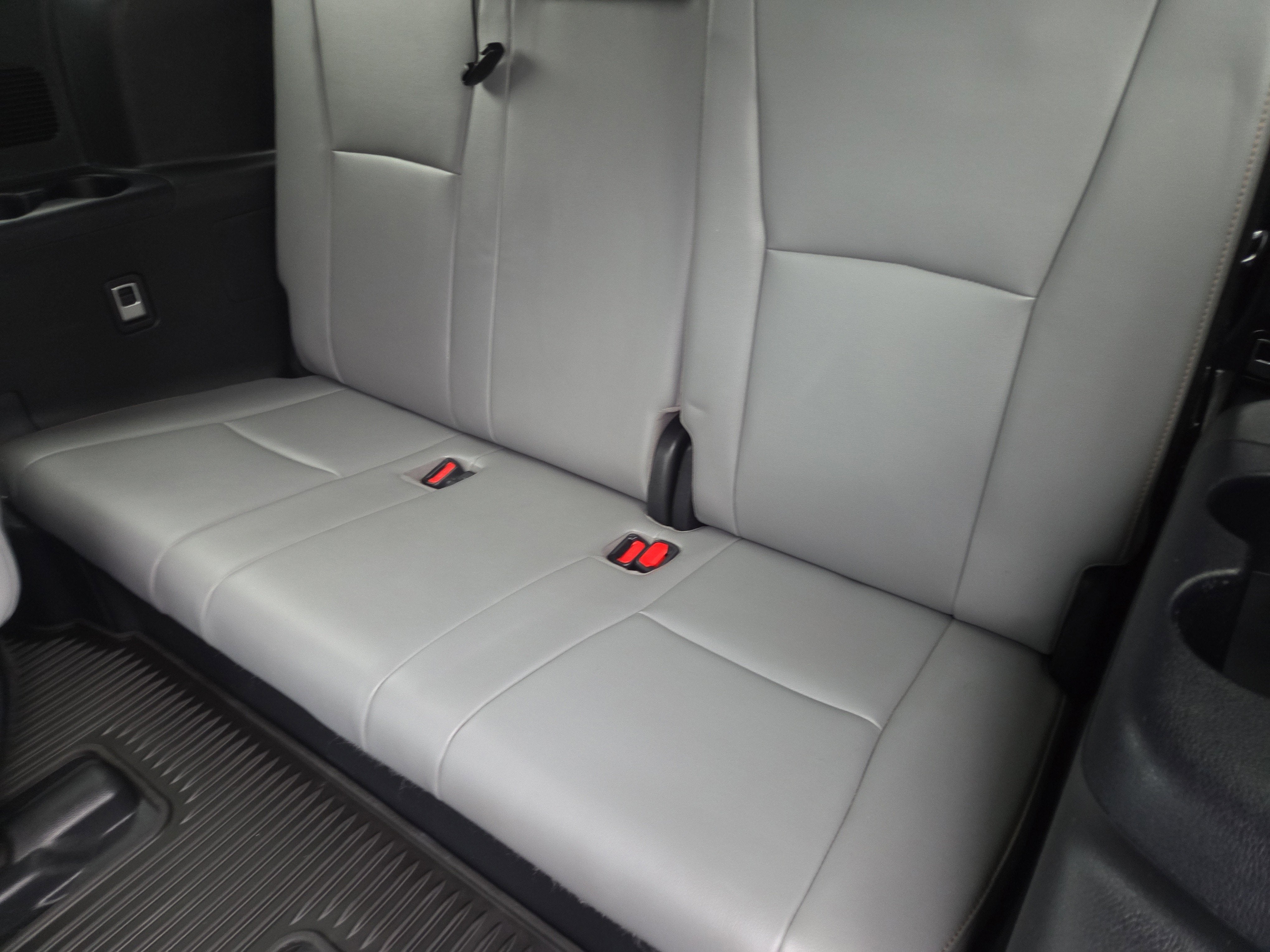 2022 Toyota Highlander Hybrid Bronze Edition