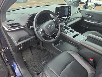 2023 Toyota Sienna XSE