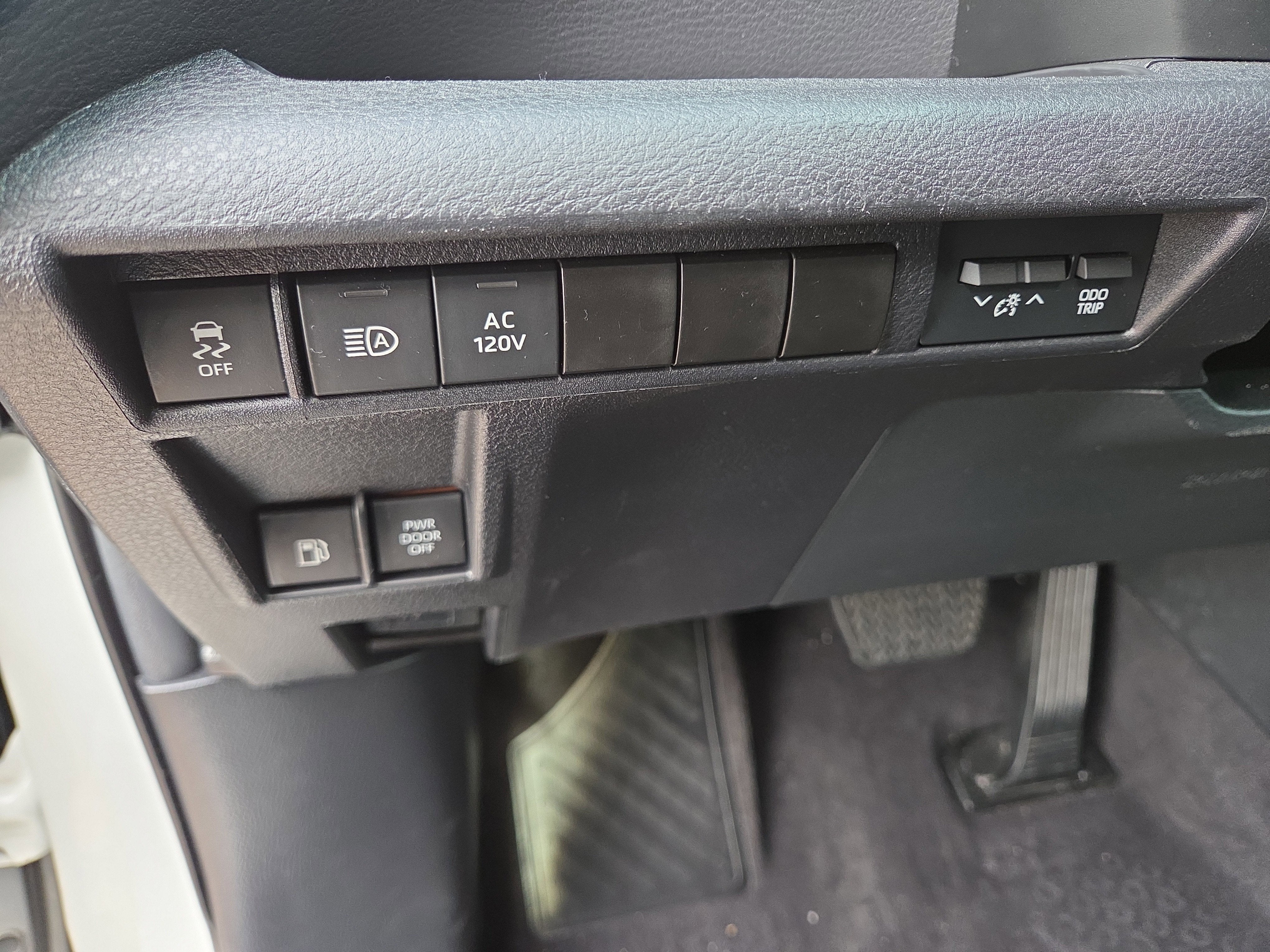 2023 Toyota Sienna XSE