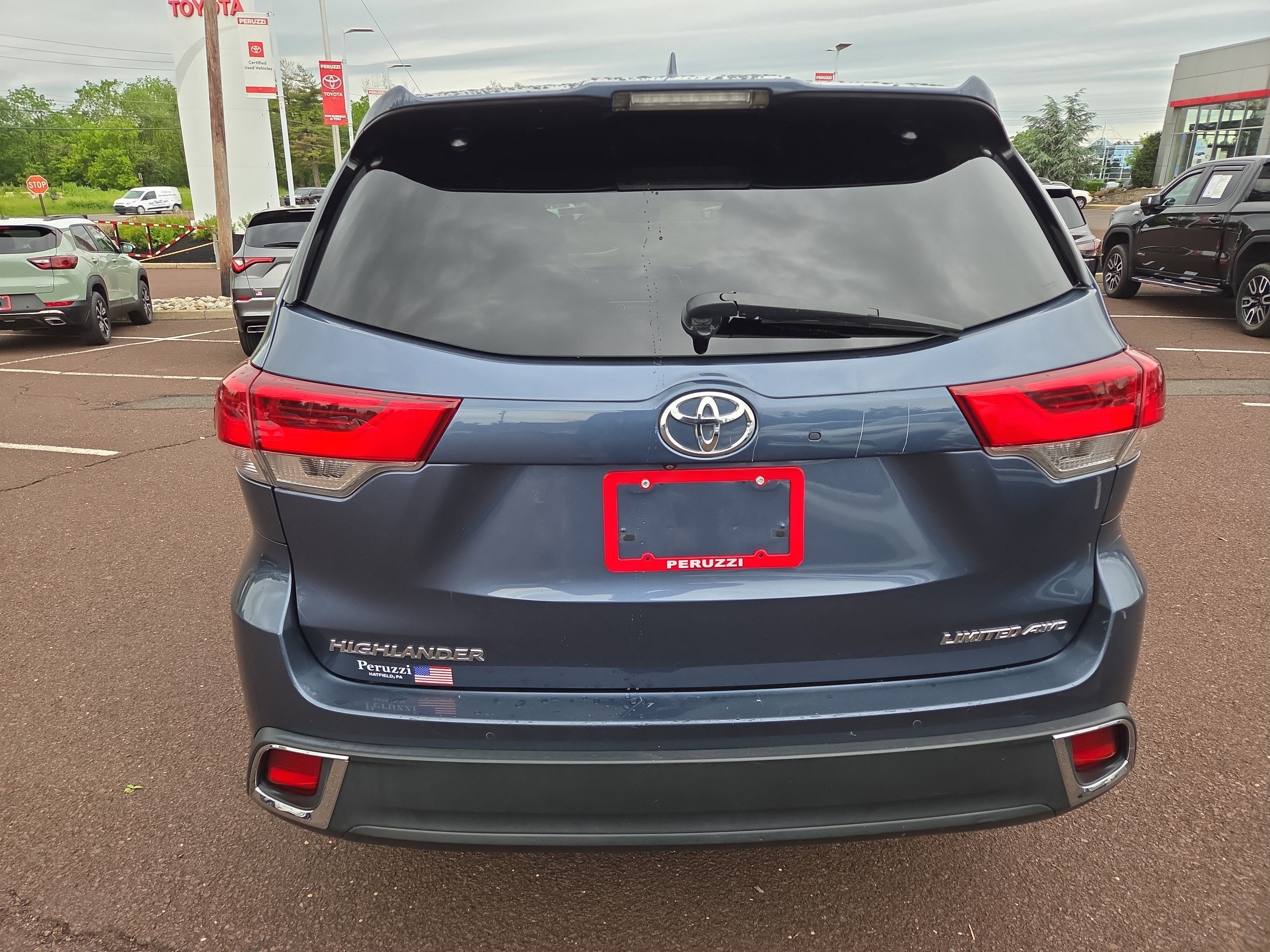 2017 Toyota Highlander Limited