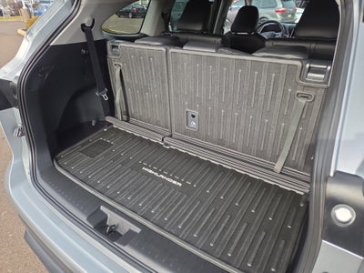 2025 Toyota Highlander Hybrid XLE