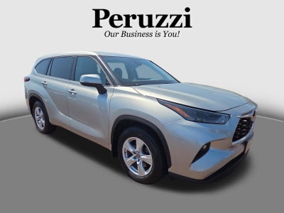 2024 Toyota Highlander LE