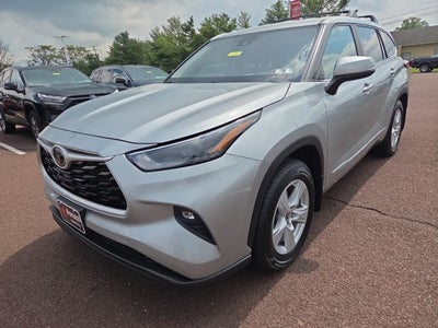 2023 Toyota Highlander LE