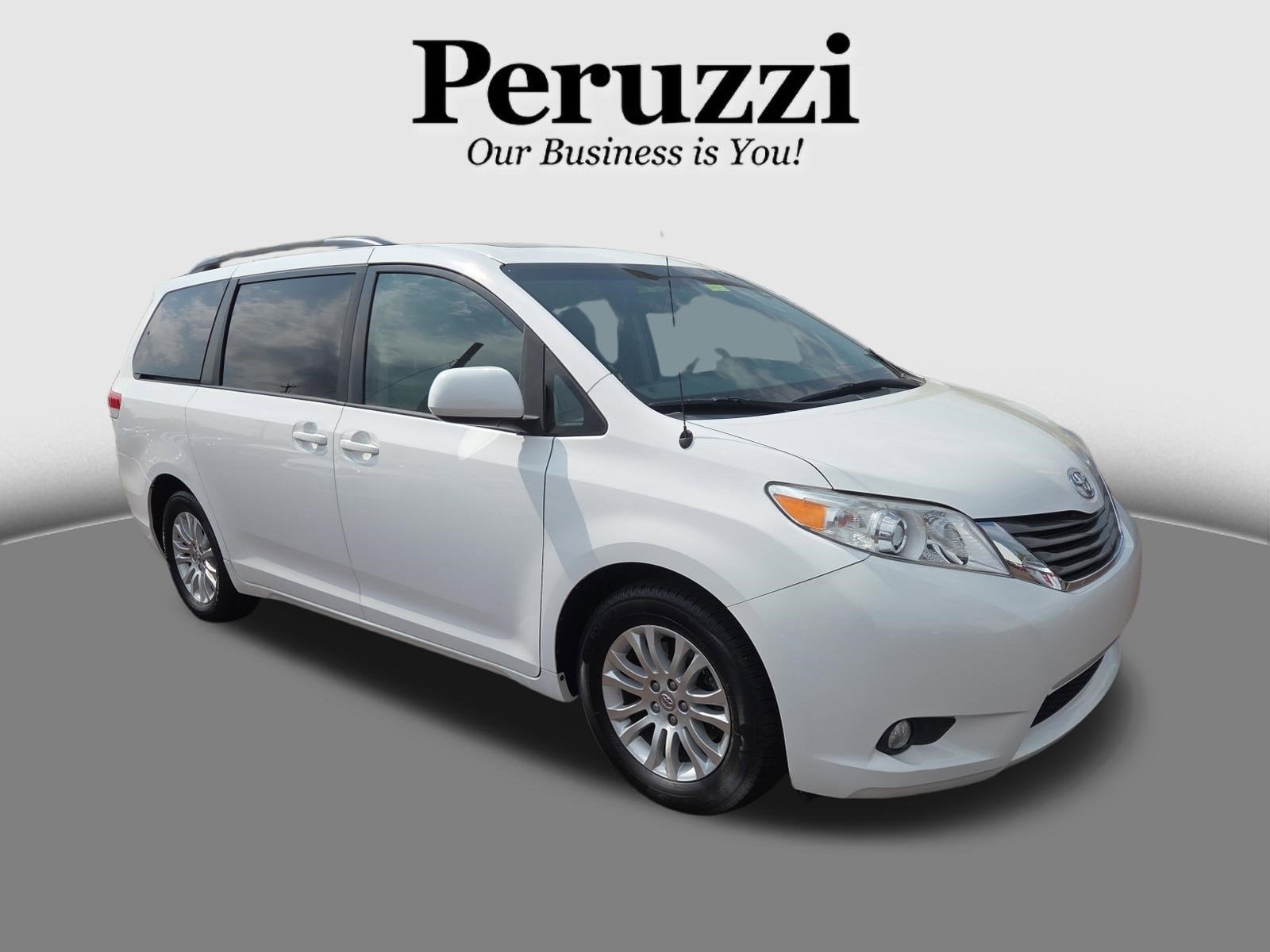 2013 Toyota Sienna XLE
