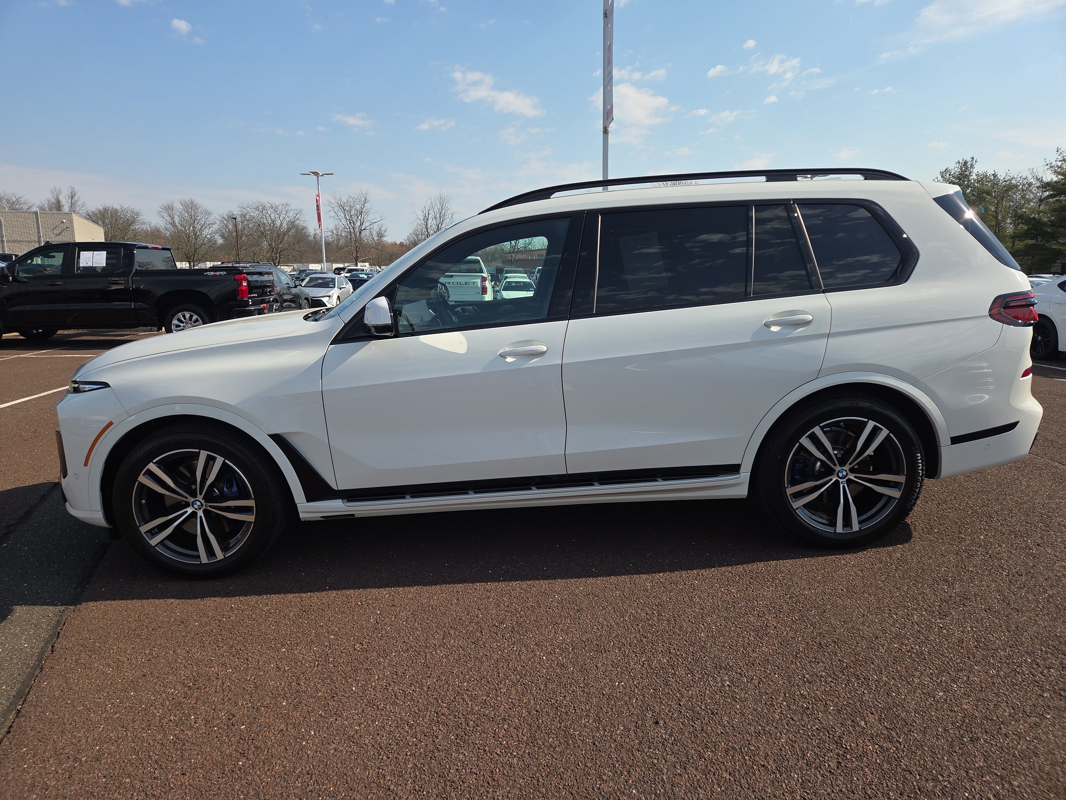 2025 BMW X7 xDrive40i