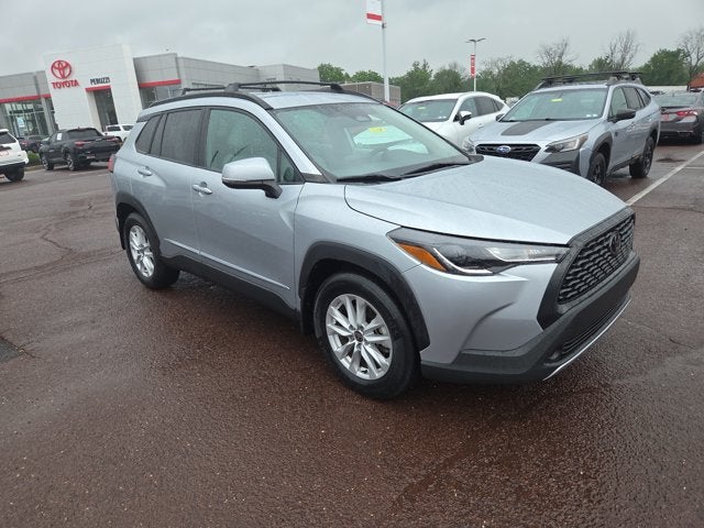 2023 Toyota Corolla Cross LE