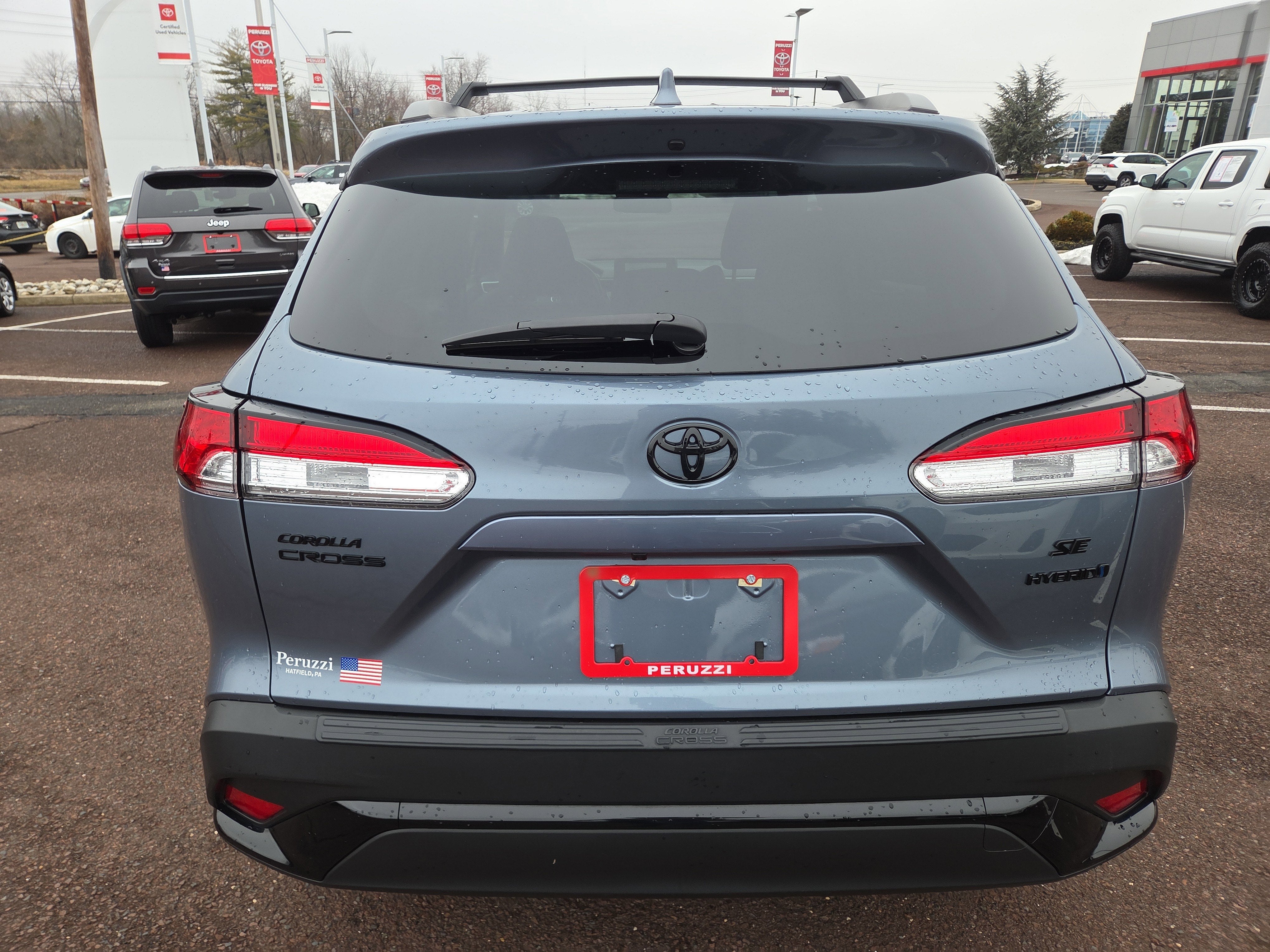 2023 Toyota Corolla Cross Hybrid SE