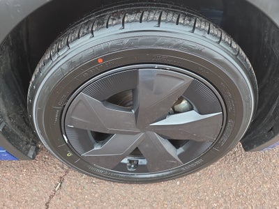 2023 Toyota Prius LE