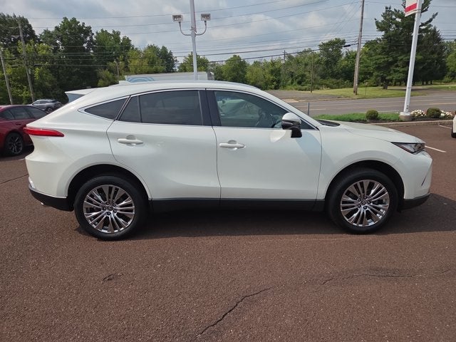 2022 Toyota Venza XLE