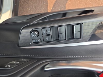 2022 Toyota Venza XLE