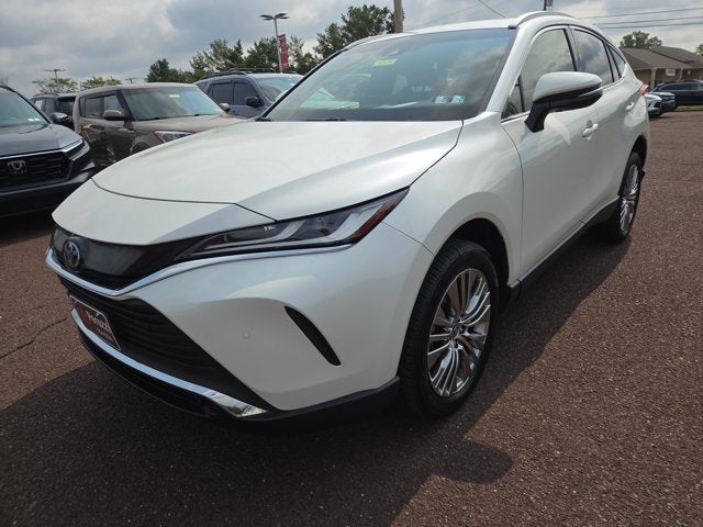 2022 Toyota Venza XLE