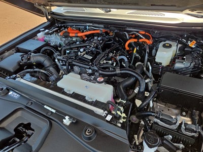 2025 Toyota Land Cruiser 4WD (Natl)