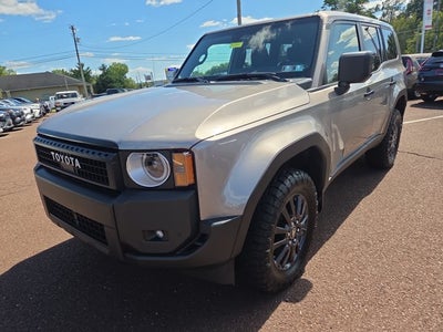 2025 Toyota Land Cruiser 4WD (Natl)