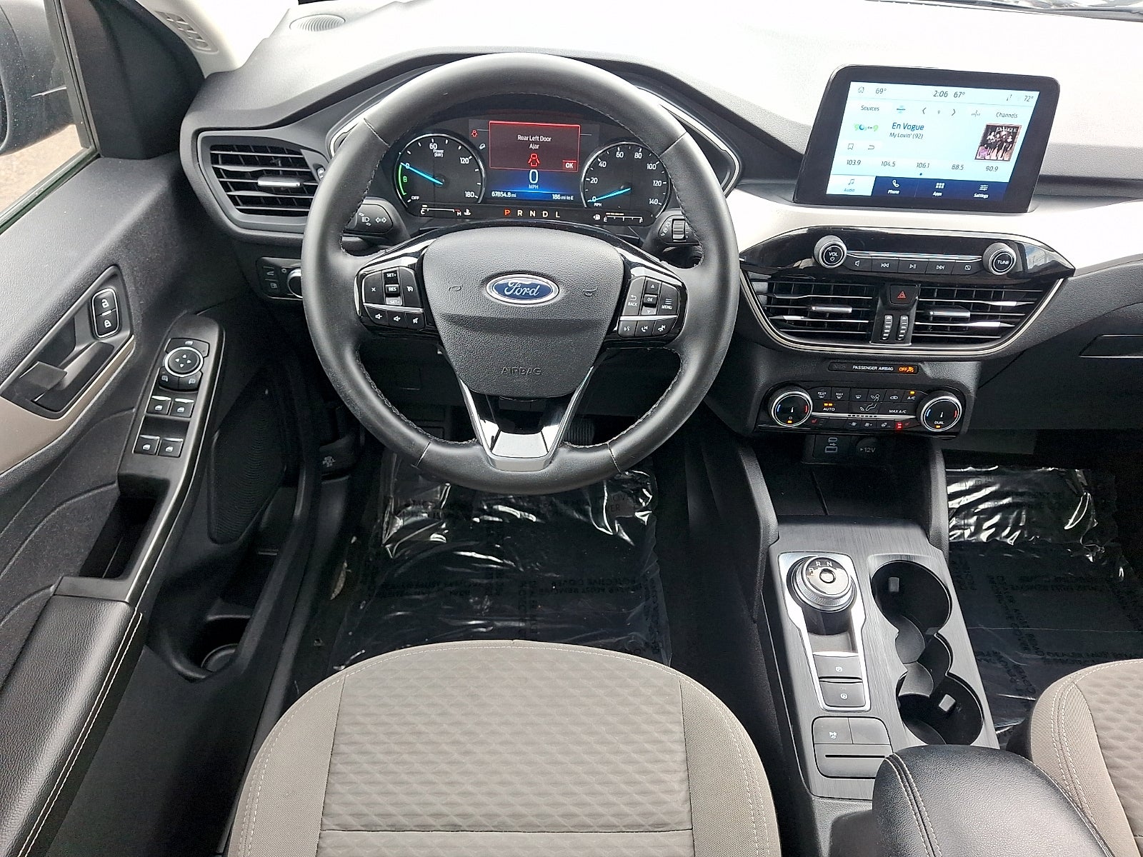 2022 Ford Escape Hybrid SE