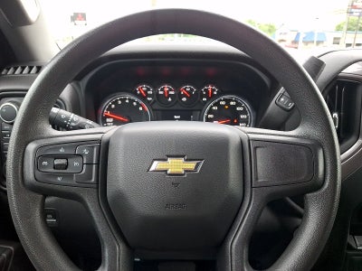 2023 Chevrolet Silverado 1500 4WD Crew Cab Short Bed Custom