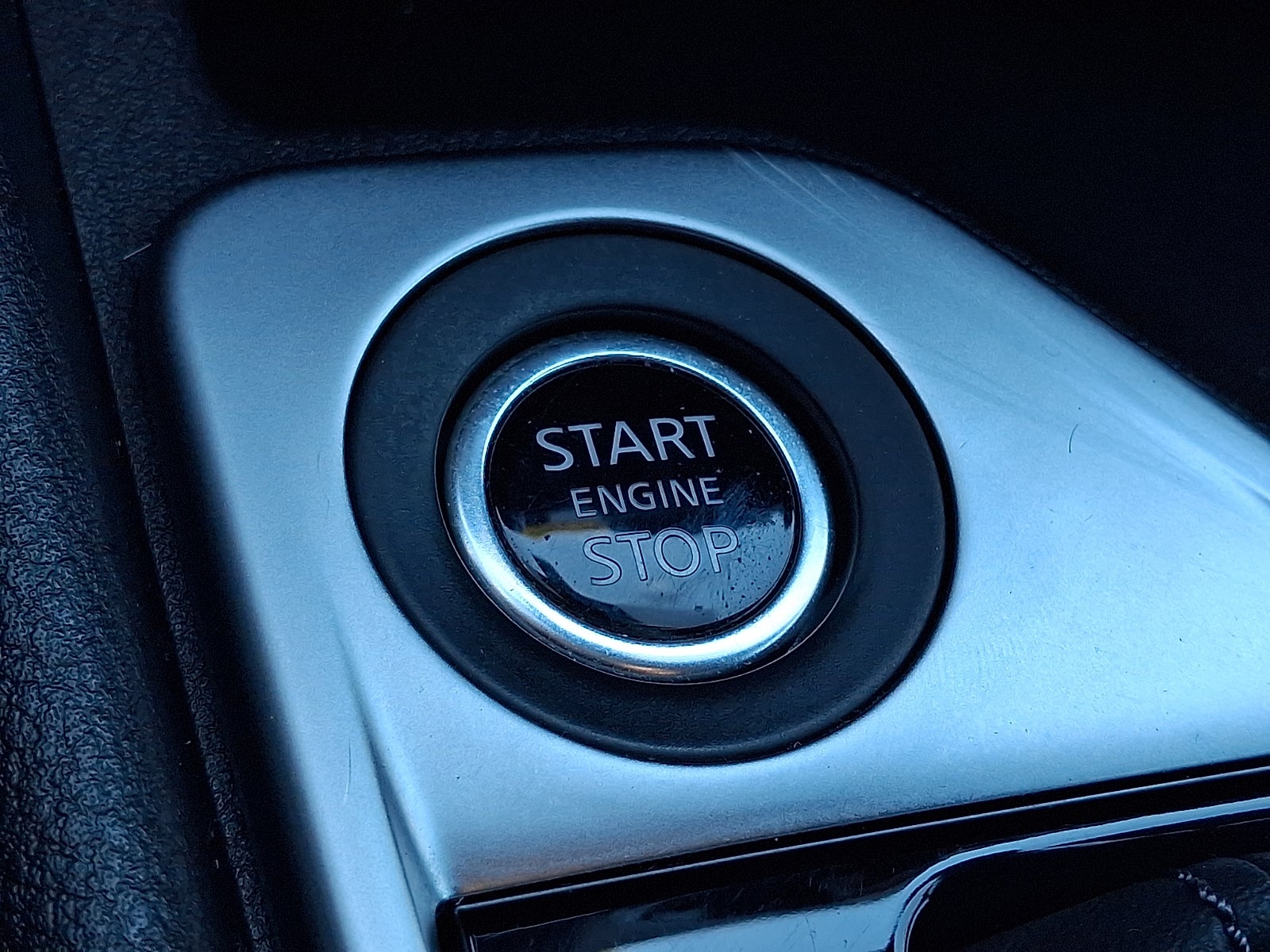 2022 Nissan Sentra SV Xtronic CVT