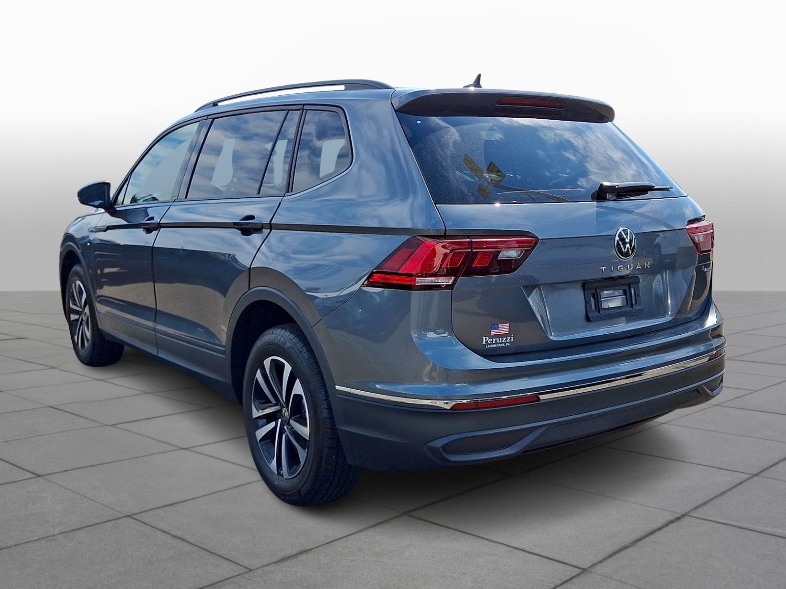 2023 Volkswagen Tiguan 2.0T S