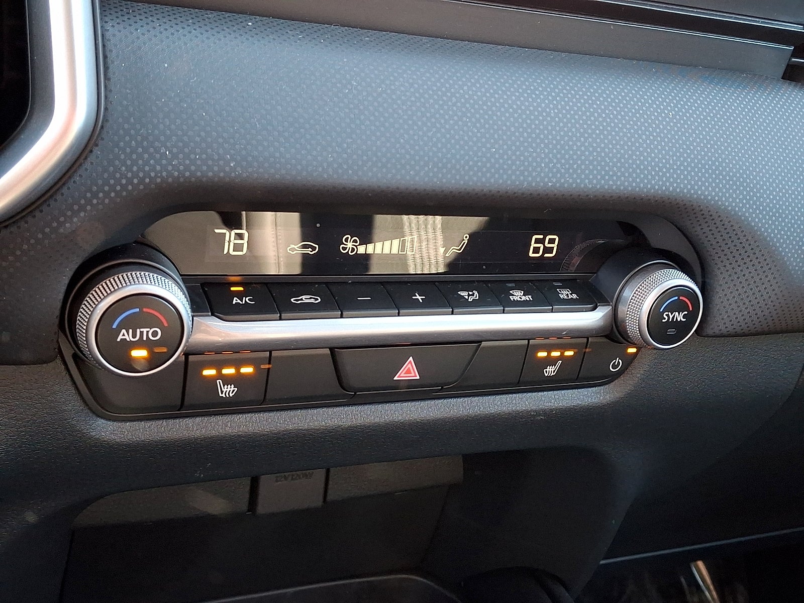 2025 Mazda Mazda CX-50 Hybrid Preferred Package