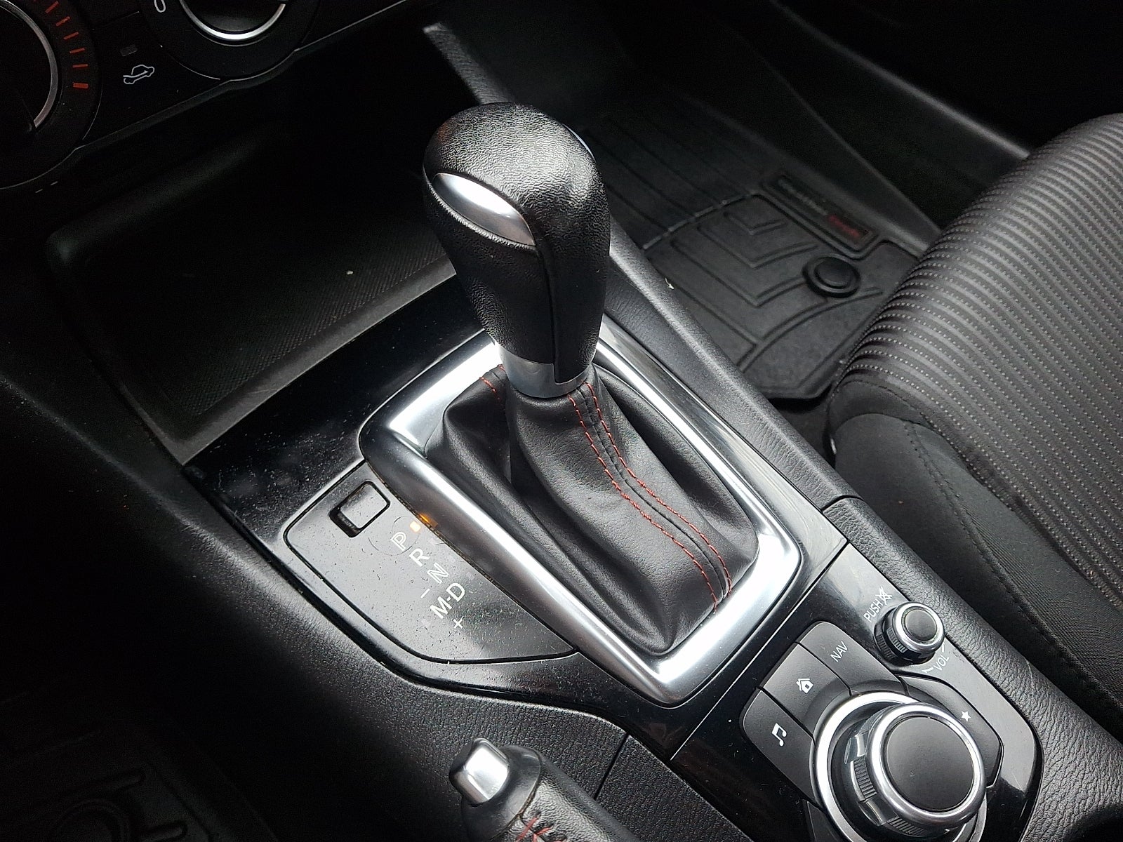 2015 Mazda Mazda3 Hatchback i Touring