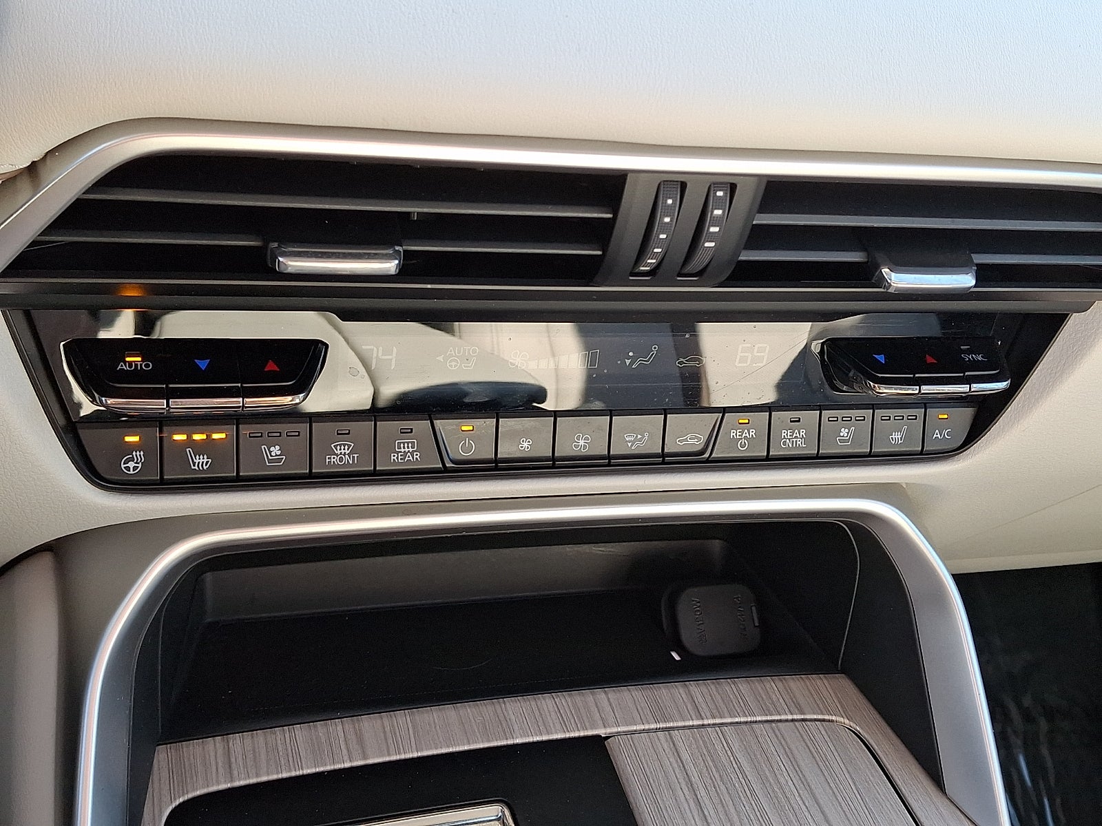 2024 Mazda Mazda CX-90 PHEV Premium Plus