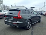 2021 Volvo V60 Cross Country T5