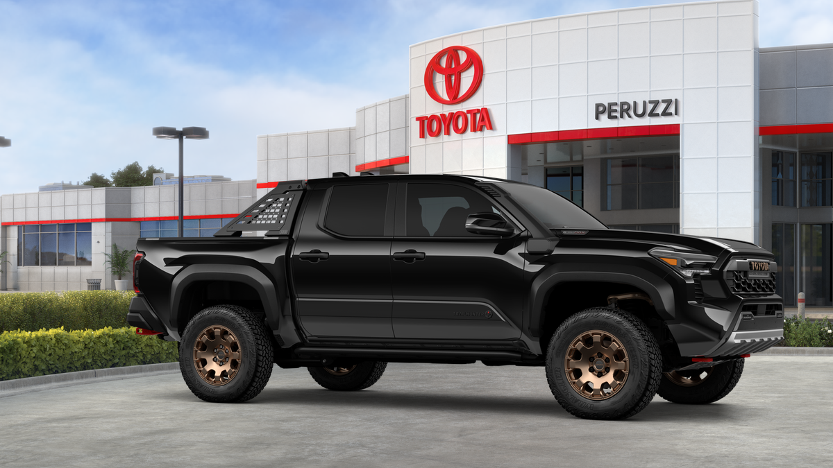 2025 Toyota Tacoma i-FORCE MAX Trailhunter