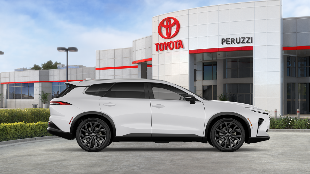 2025 Toyota Toyota Crown Signia Limited