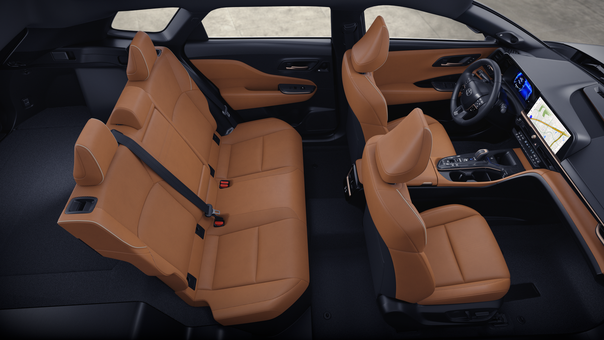 2025 Toyota Toyota Crown Signia Limited