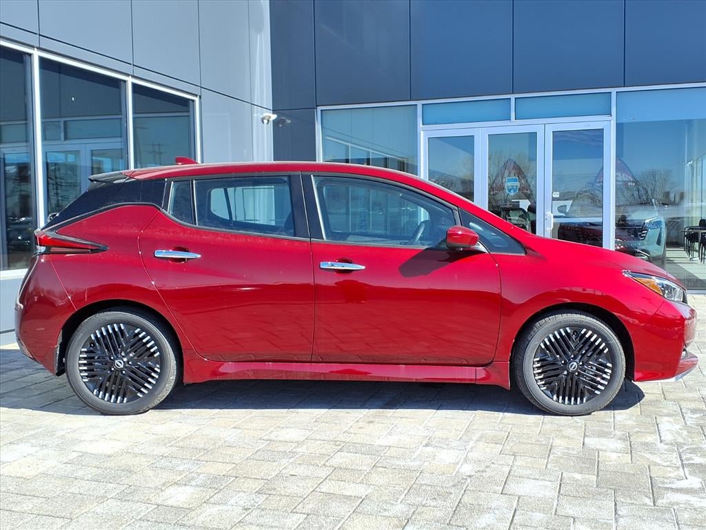 2024 Nissan LEAF SV PLUS