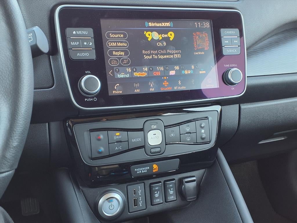 2024 Nissan LEAF SV PLUS