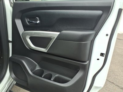 2024 Nissan Titan XD SV