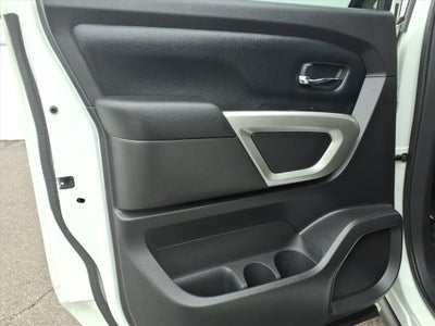 2024 Nissan Titan XD SV