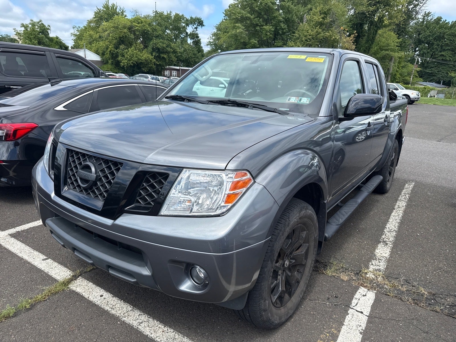 2021 Nissan Frontier SV
