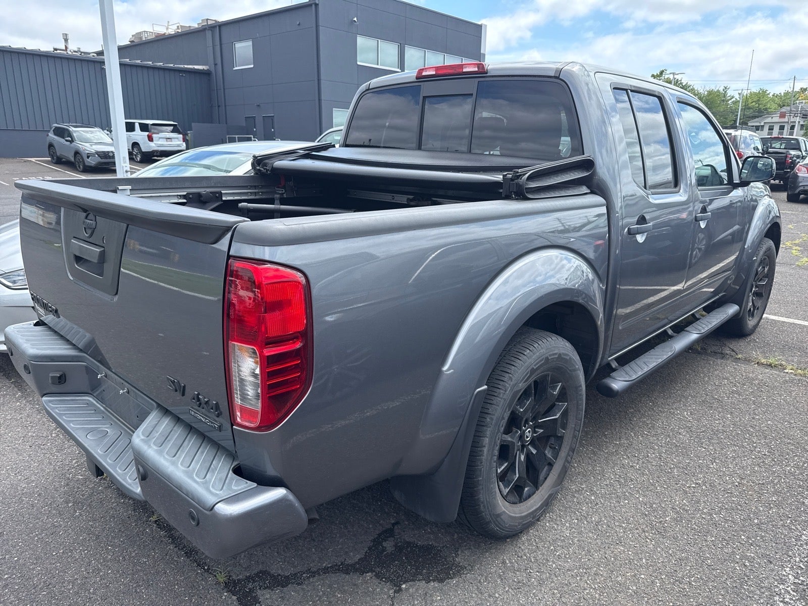 2021 Nissan Frontier SV
