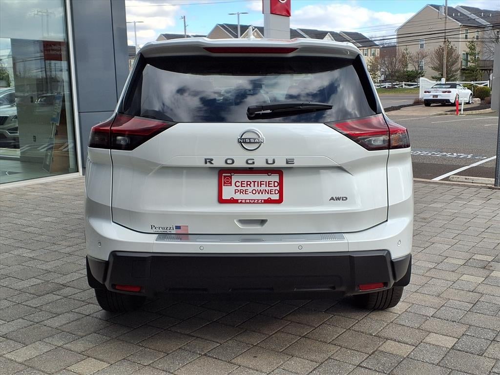 2025 Nissan Rogue SV