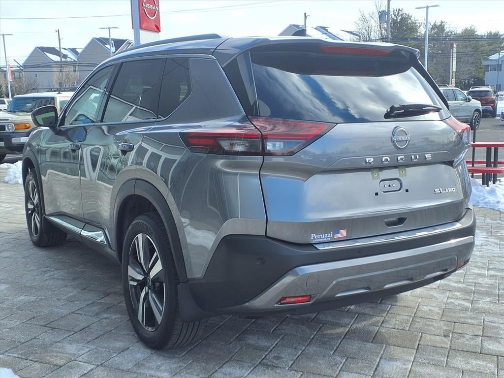 2023 Nissan Rogue SL