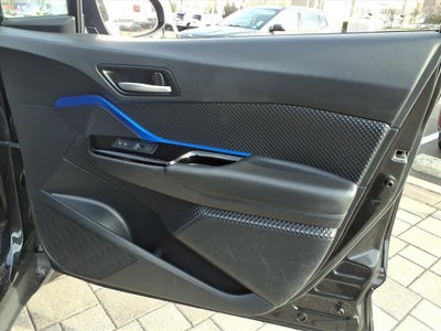 2021 Toyota C-HR XLE