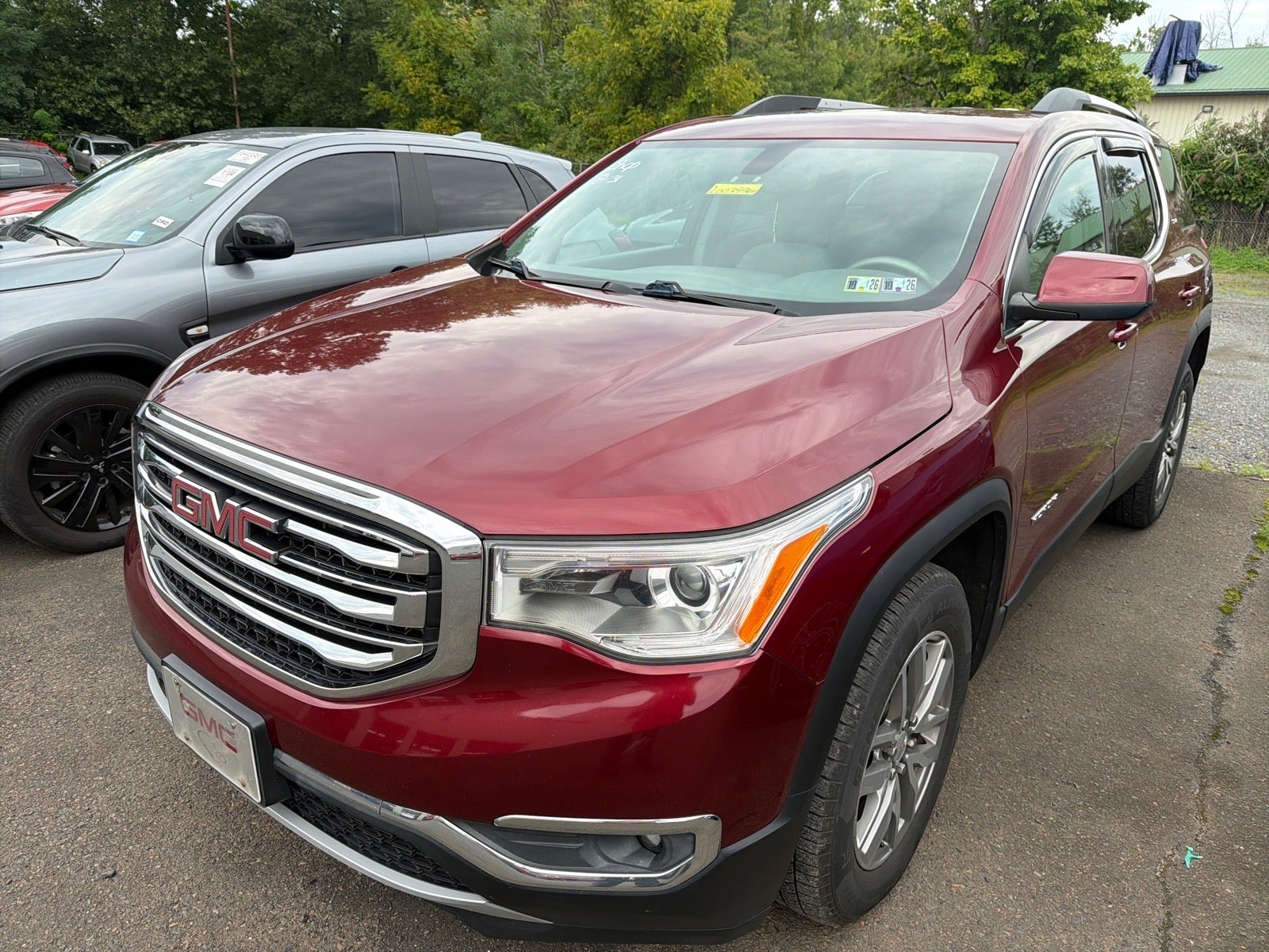 2017 GMC Acadia SLE-2