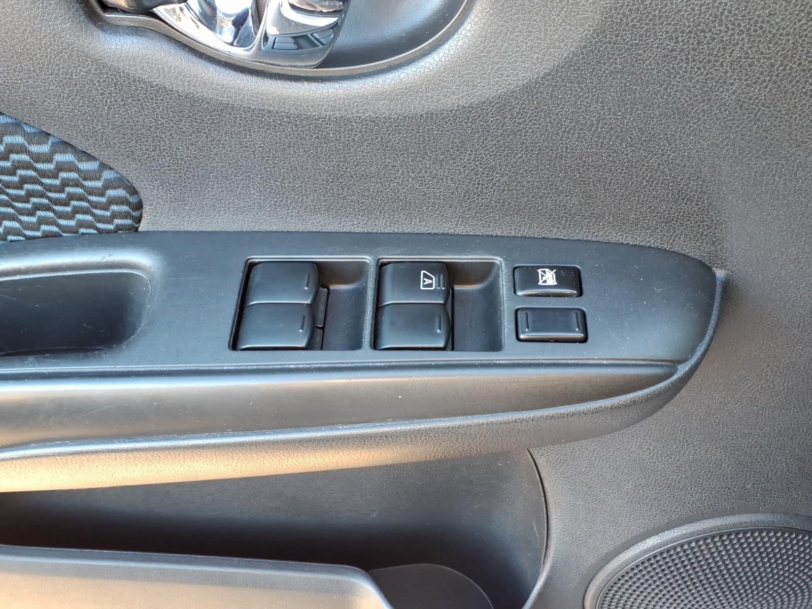 2019 Nissan Versa Note SV