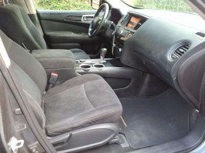 2015 Nissan Pathfinder S
